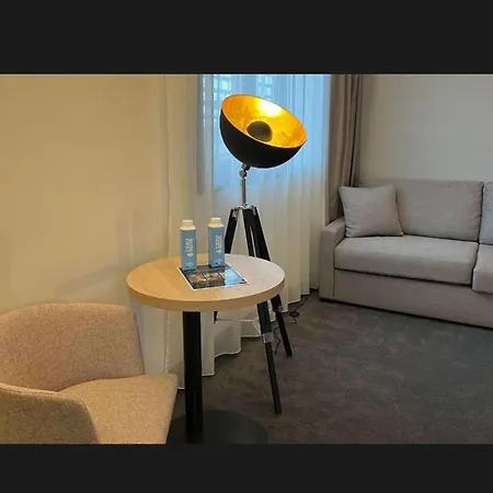Apparemment Cation Apartmán Arras